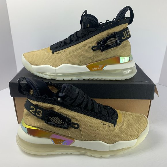 nike proto max 720 gold